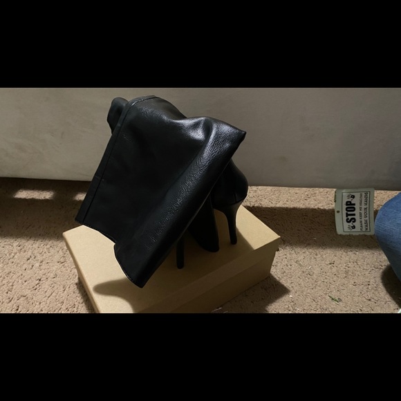 Used shoe - Picture 3 of 4